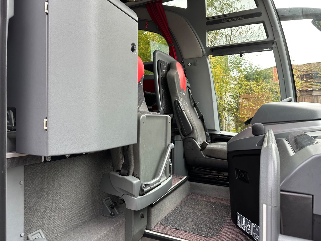 Mercedes-Benz Travego O580 16 RHD-M (LuxLine*TOP*DE) - Туристический автобус: фото 4 Mercedes-Benz Travego O580 16 RHD-M (LuxLine*TOP*DE) - Туристический автобус: фото 4