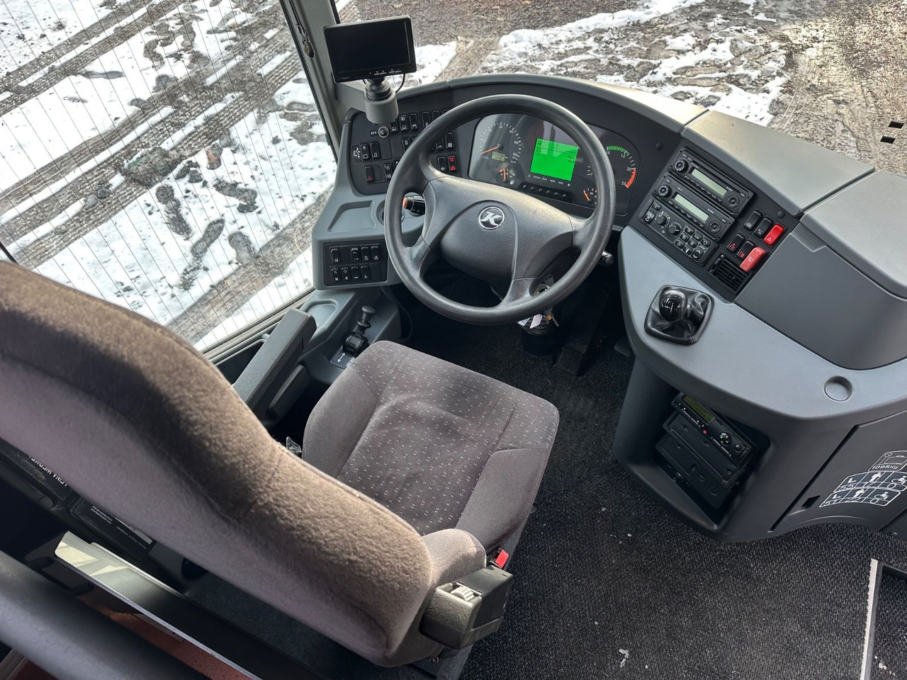 Setra 415 UL-GT (58 Sitze*TOP) - Пригородный автобус: фото 4 Setra 415 UL-GT (58 Sitze*TOP) - Пригородный автобус: фото 4