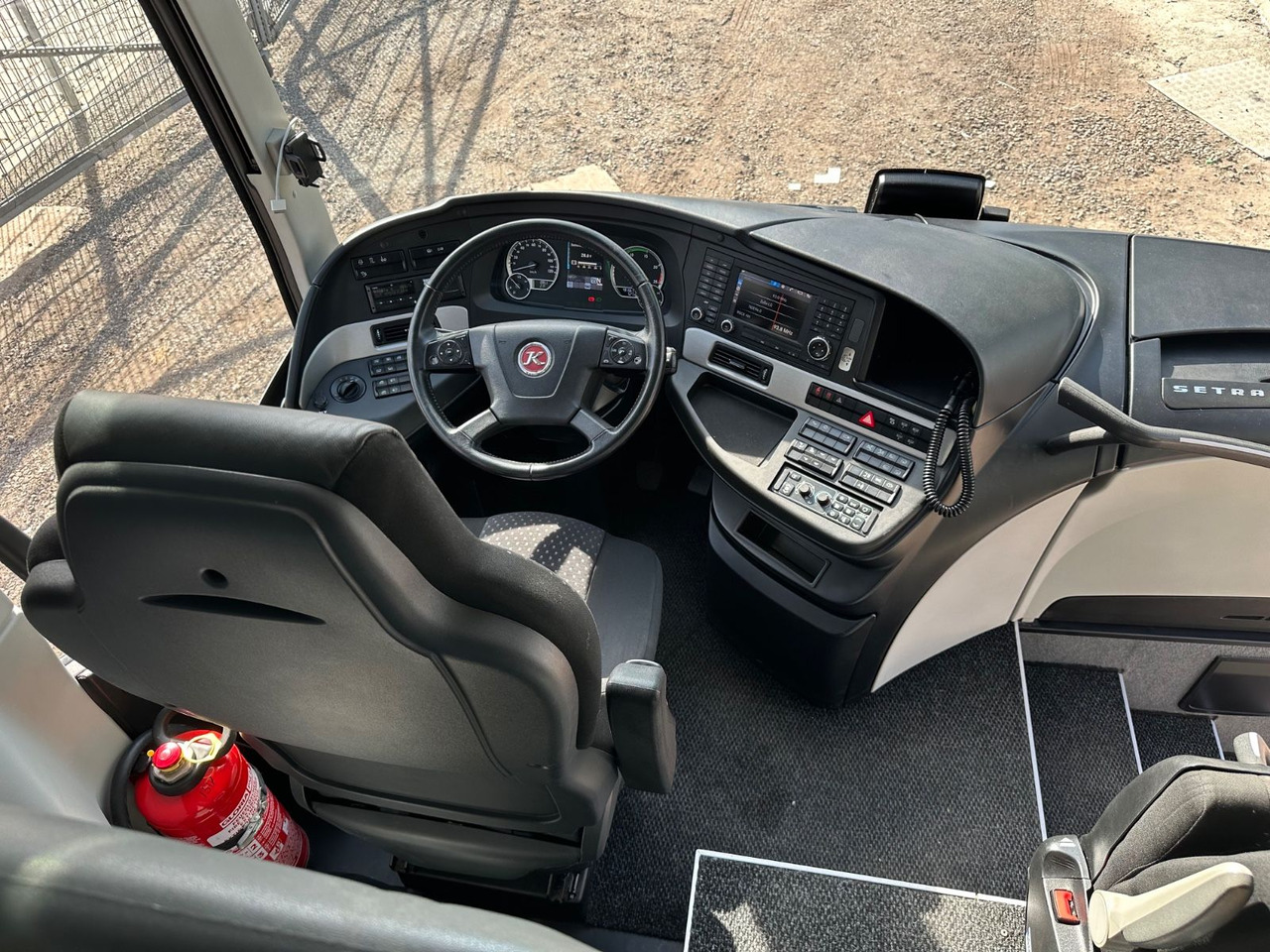 Setra S 517 HD (55 Sitze*Euro 6*TOP) - Туристический автобус: фото 5 Setra S 517 HD (55 Sitze*Euro 6*TOP) - Туристический автобус: фото 5