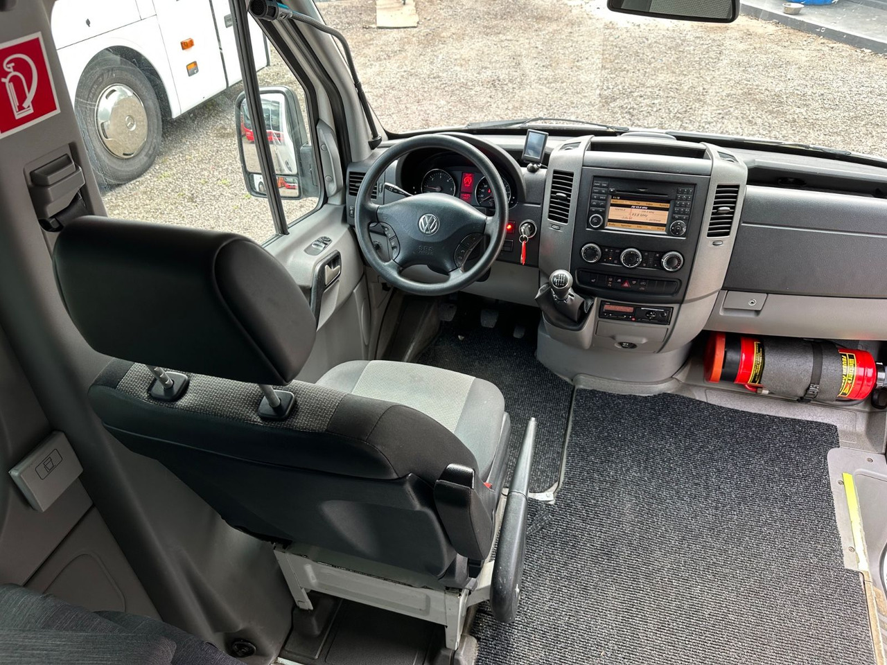 Volkswagen Crafter (Klima*TOP) Sprinter 516 CDi - Микроавтобус, Пассажирский фургон: фото 4 Volkswagen Crafter (Klima*TOP) Sprinter 516 CDi - Микроавтобус, Пассажирский фургон: фото 4