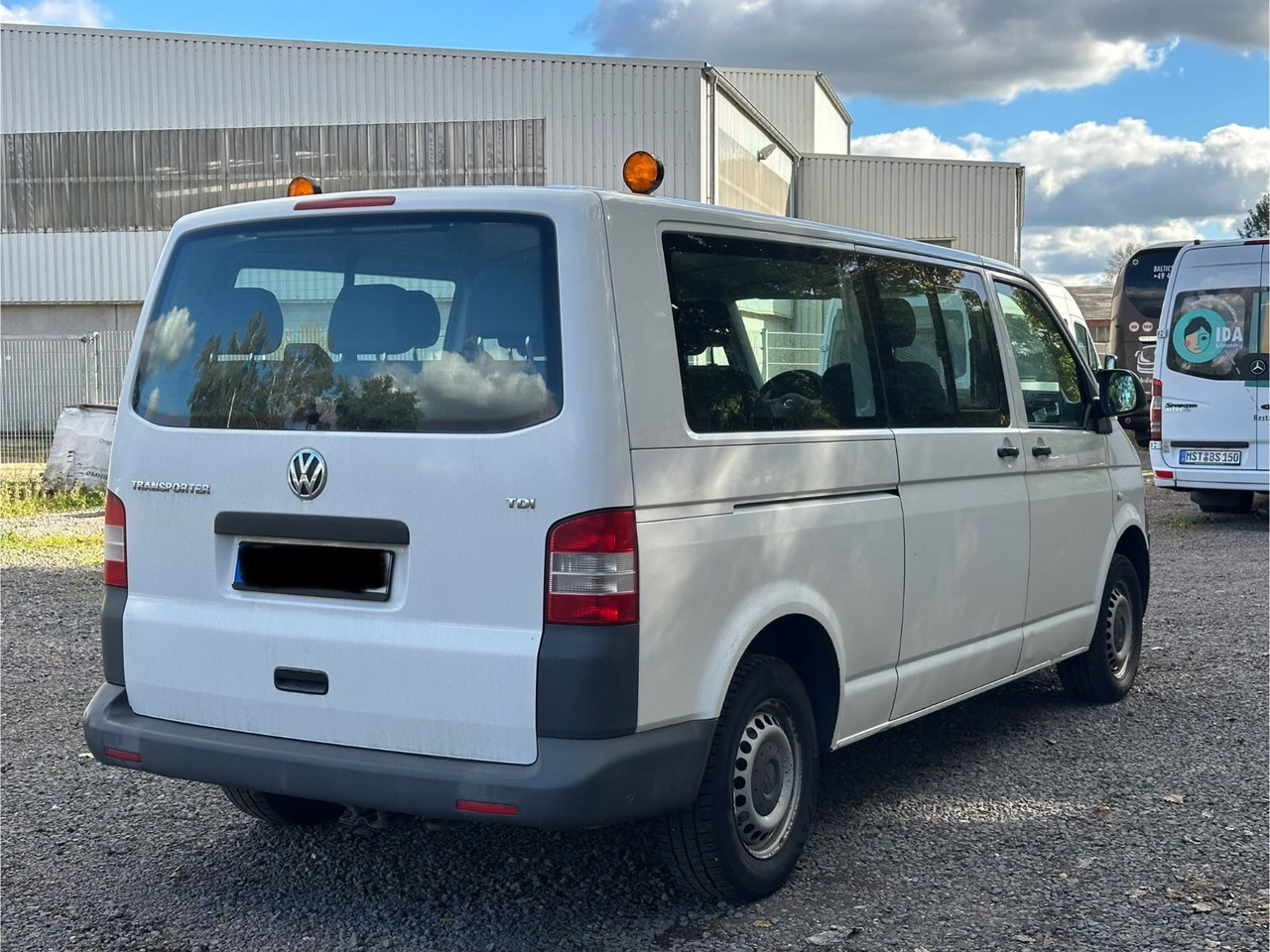 Volkswagen T5 Kombi - Пассажирский фургон: фото 2 Volkswagen T5 Kombi - Пассажирский фургон: фото 2
