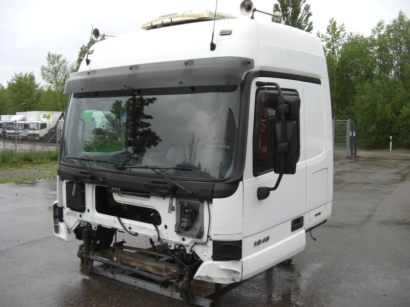 Mercedes-Benz Actros MP2 Megaspace / komplett - Кабина: фото 1 Mercedes-Benz Actros MP2 Megaspace / komplett - Кабина: фото 1
